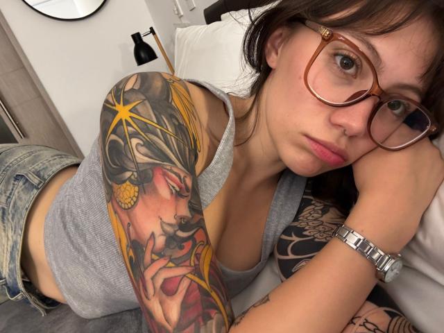 IsabellaArias - Live porn &amp; sex cam - 29461919