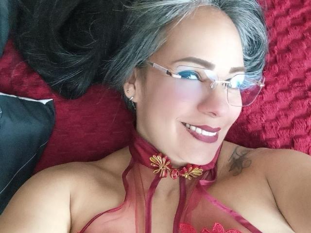 LailaCastillo - Live Sex Cam - 29465222