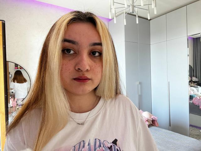 JacquelyneLumba - Live porn &amp; sex cam - 29478590