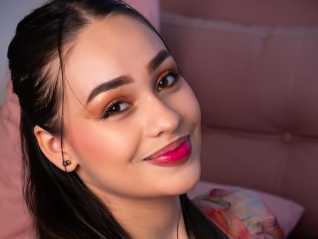 CandyVela - פורנו בשידור חי ומצלמת סקס - 29479214