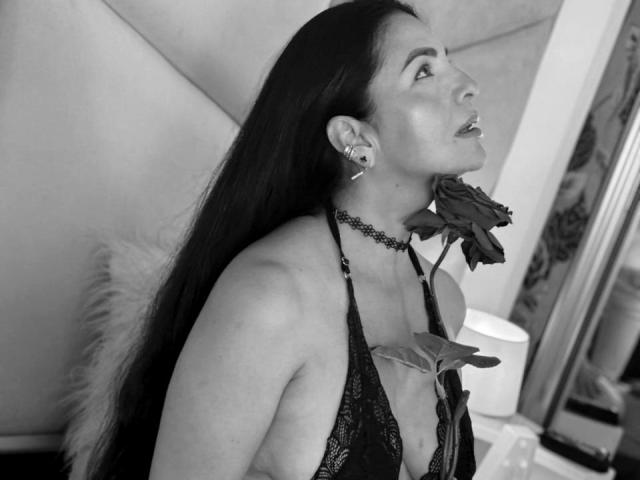 AlizonMoreti - Live porn &amp; sex cam - 29479409