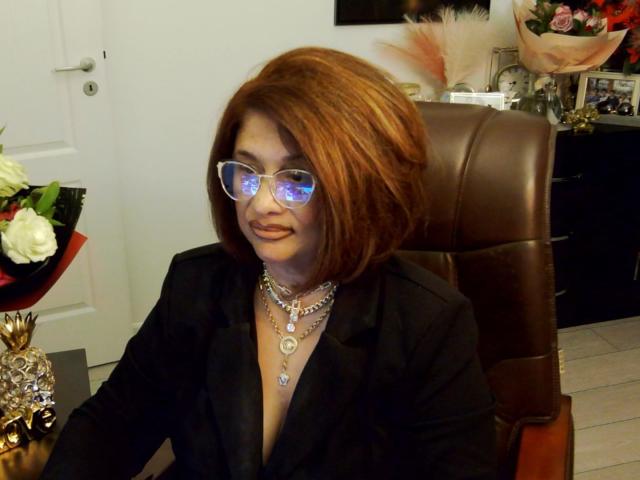 ClassybutNaughty - Live porn &amp; sex cam - 29482811