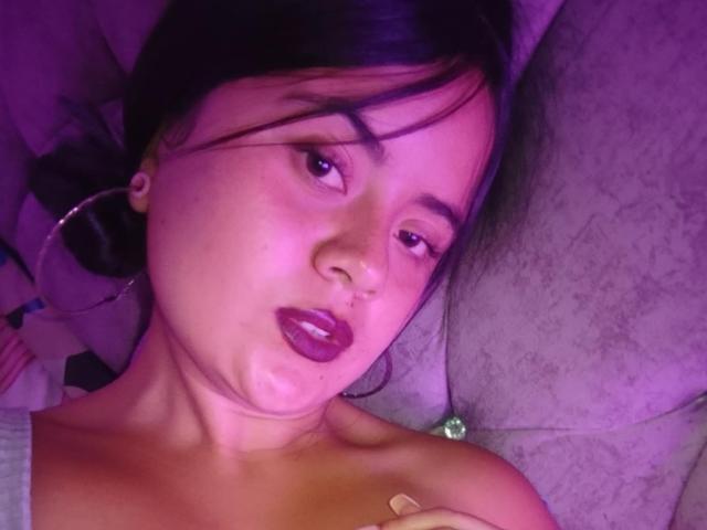 MeganMelon - Live porn &amp; sex cam - 29488085