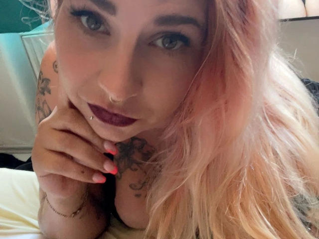 MissNoirely-hot - Live porn &amp; sex cam - 29489774