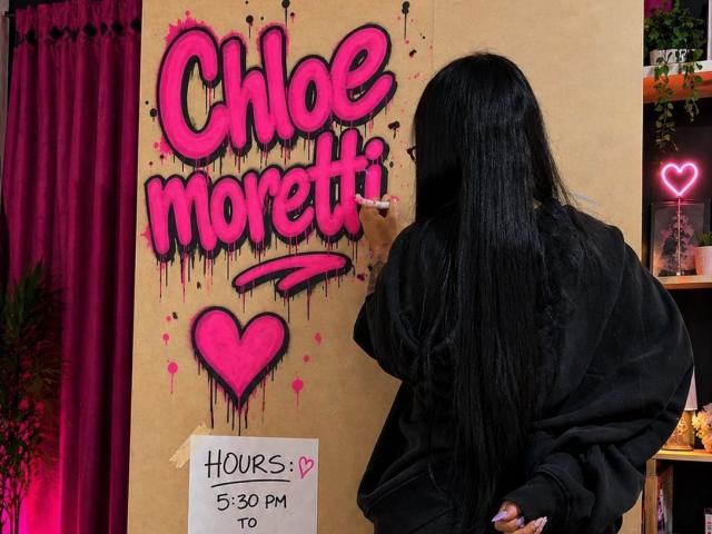 ChloeMoretti - сексуальная веб-камера в реальном времени - 29501768
