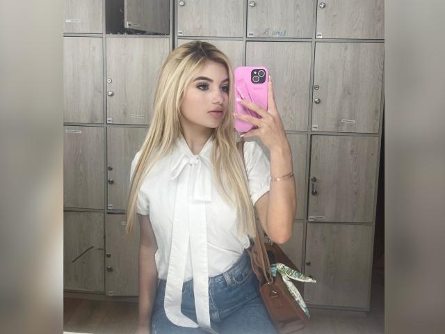 SabrinaColle - Live sex cam - 29503001
