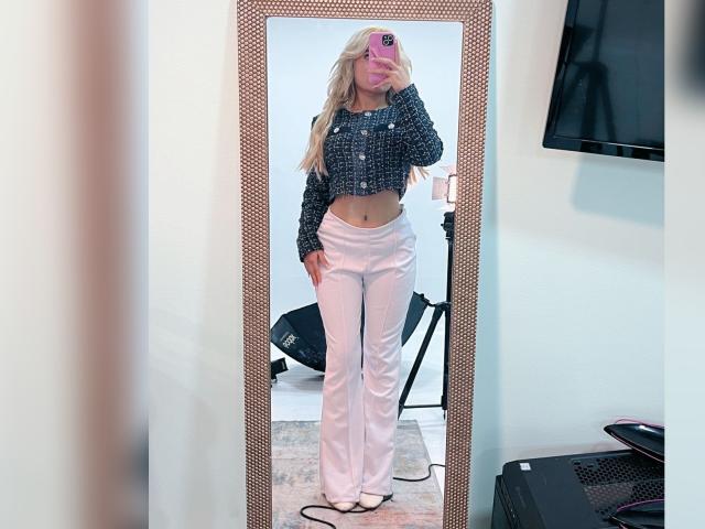 SabrinaColle - Live sex cam - 29503283