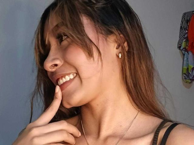 AmyLennox - Live porn &amp; sex cam - 29504993