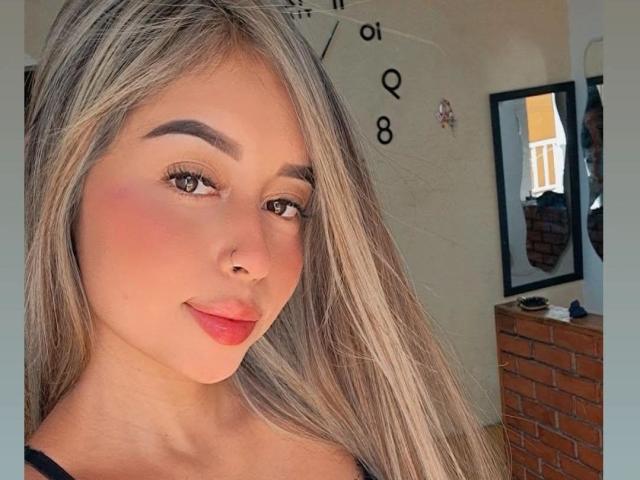 CharlotteNova - Sexe cam en vivo - 29506181