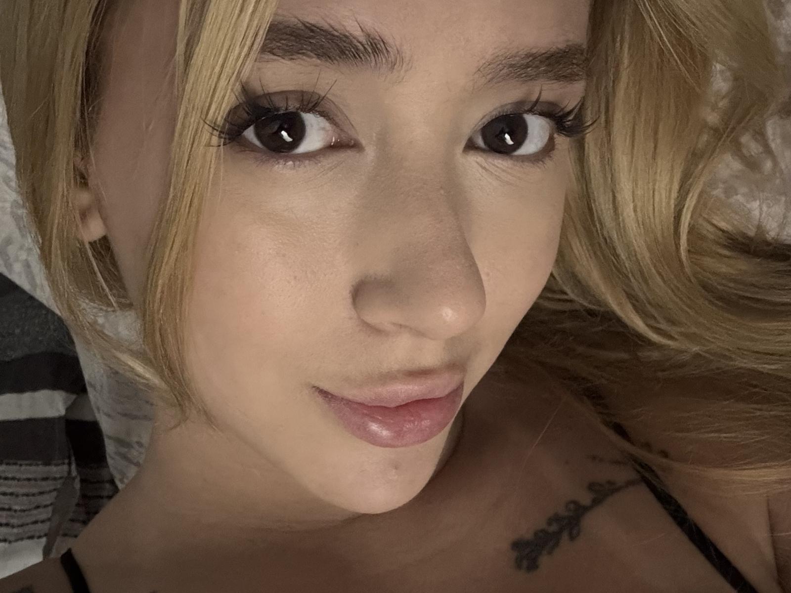 CrystalBabe69 - Live sex cam - 29506646