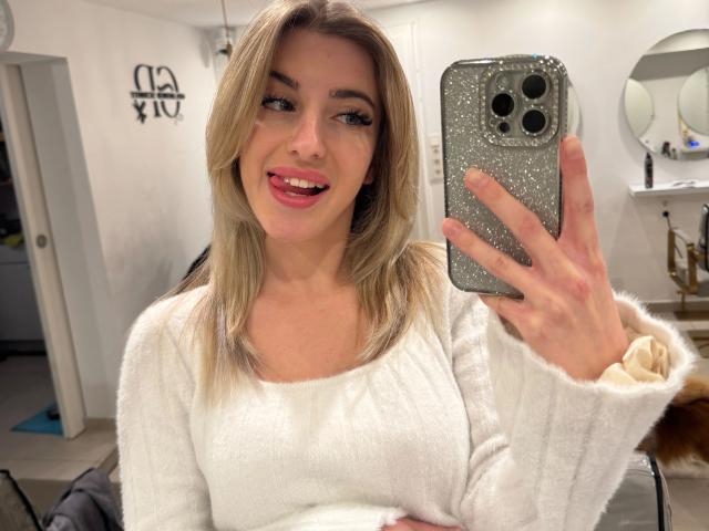 Blondemiamaus-hot - Sexe cam en vivo - 29513576
