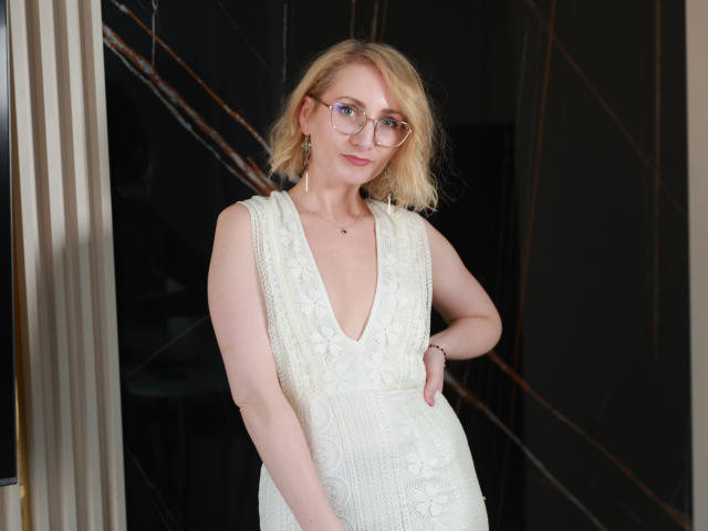 CinamonMoon - Live porn &amp; sex cam - 29515037