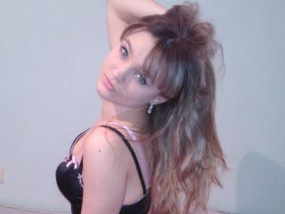 AshleyNice - Web cam hard with this standard breast Young lady 
