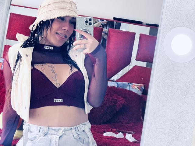 GeraldineSuan - Sexe cam en vivo - 29520632