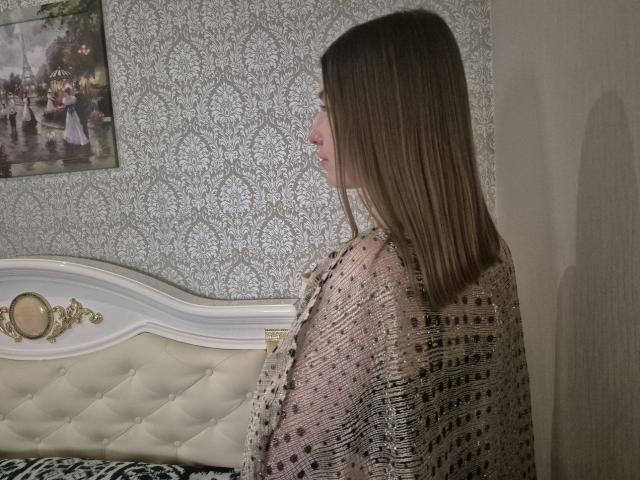 LoriEla - Porno na żywo i seks kamera - 29522321