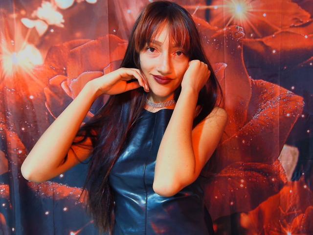 KiriamGomez - Live porn &amp; sex cam - 29525804