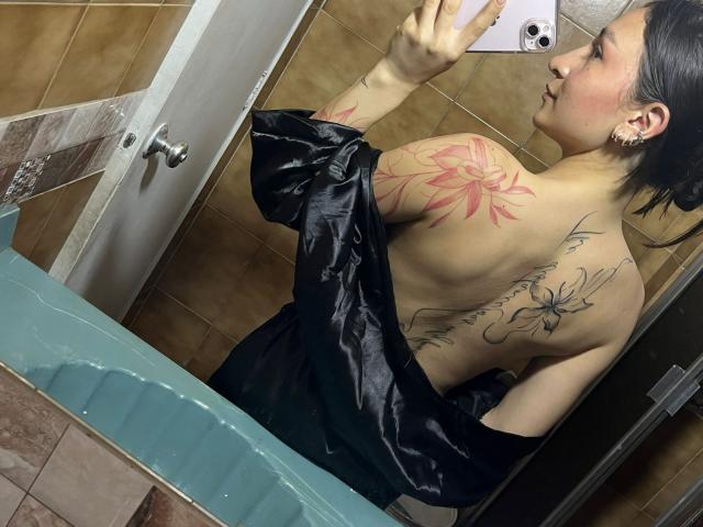 MaddyCarina - Live porn &amp; sex cam - 29526974