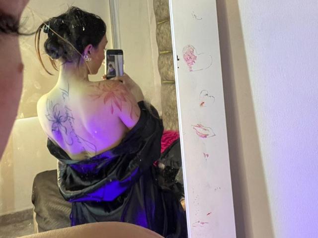 MaddyCarina - Live porn &amp; sex cam - 29527079