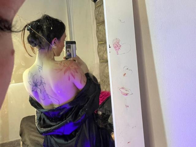MaddyCarina - Live porn &amp; sex cam - 29527163