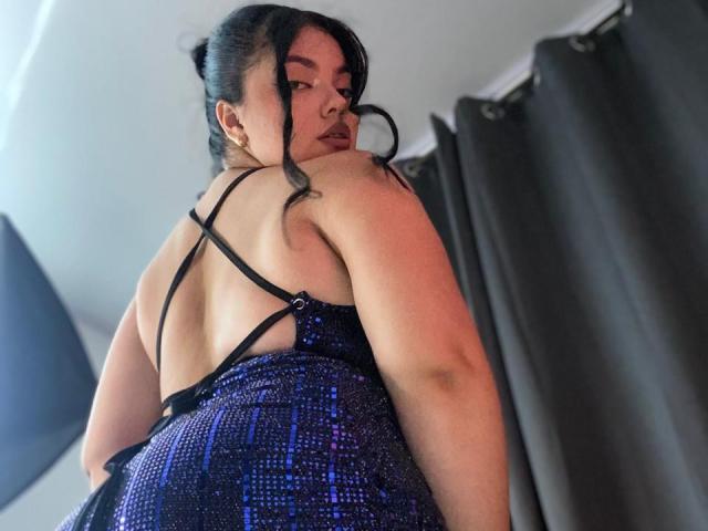 LaraJames - Live porn &amp; sex cam - 29528225