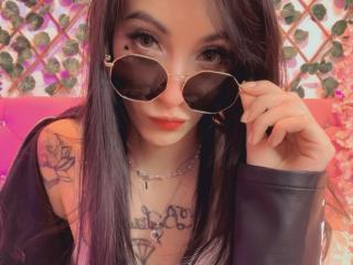 Ver a ficha detalhada de  LaurenEvie69