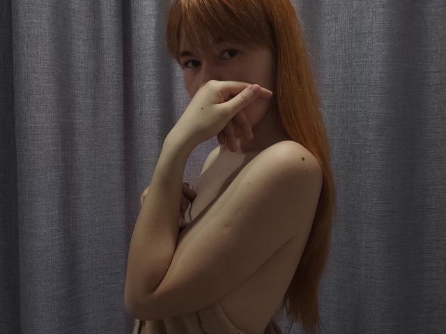 SheritaChieng - Élő pornó és szexkamera - 29544344