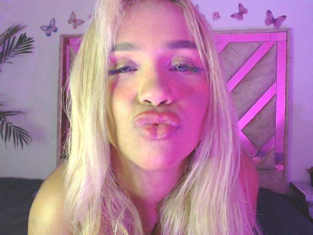 LuluDeVine - Live sex cam - 29545307