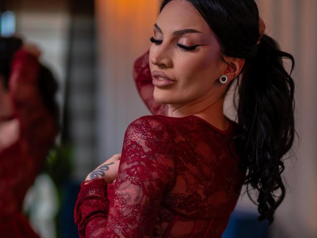 KyraReign - Live porn &amp; sex cam - 29546021
