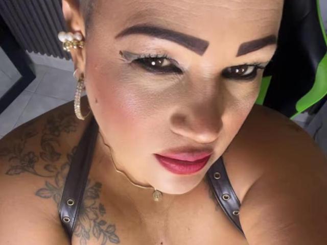 GianellaCox - Live sex cam - 29550656