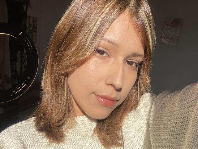 KiaraHernandezX - Live porn &amp; sex cam - 29555951