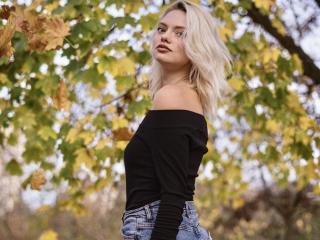 Se komplett profil för CrystalHope