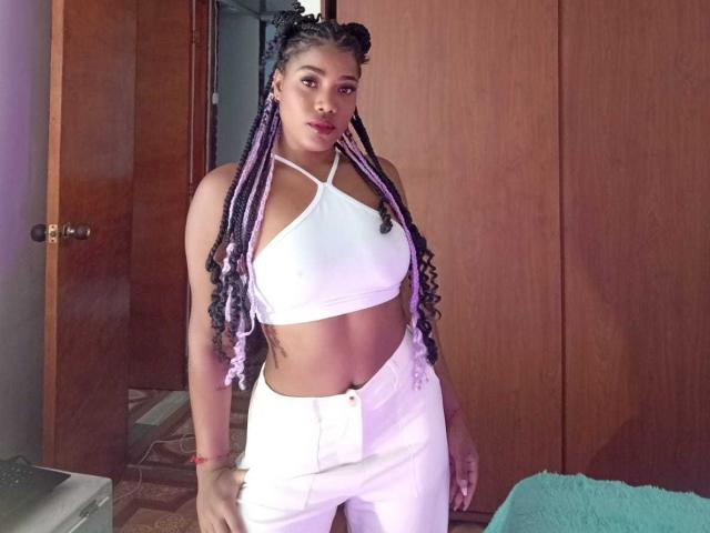 Caylin - Live porn &amp; sex cam - 29563043