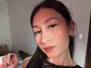 Ver a ficha detalhada de  MaddyCarina