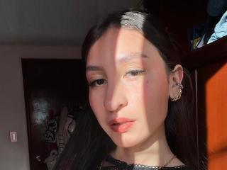 Ver a ficha detalhada de  MaddyCarina