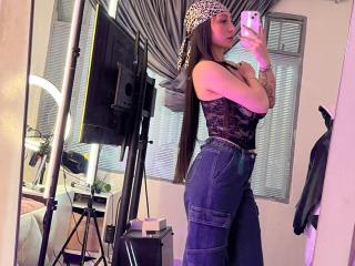 Ver la ficha detallada de MaddyCarina
