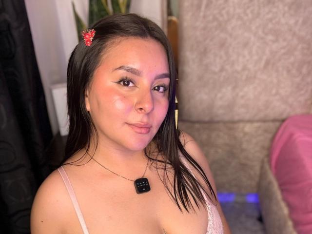 EmaJames - Porno na żywo i seks kamera - 29566028