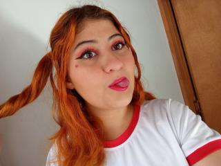 Se komplett profil för DearSelene