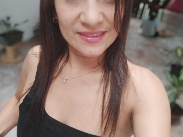 SolaraDubois - Live sex cam - 29570498