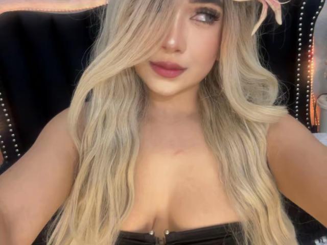 VictoriiaGrey - Live porn &amp; sex cam - 29577050