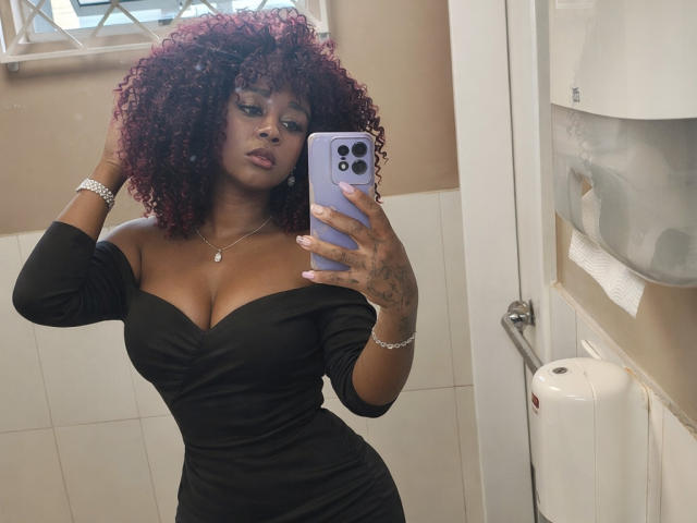 Miclayla - Live porn &amp; sex cam - 29578550