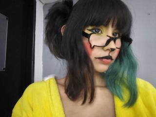 Ver a ficha detalhada de  KleoLennox