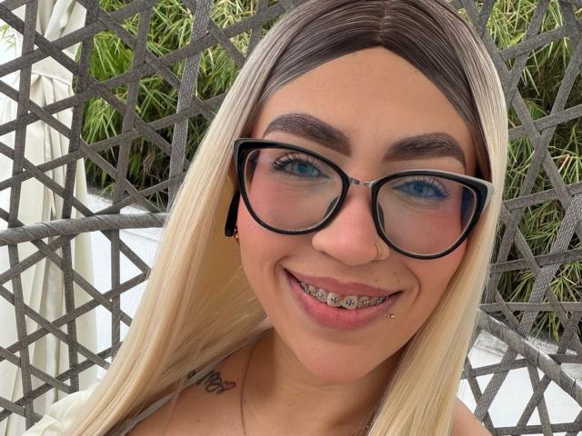 CamilleJuicyHot - Live porn &amp; sex cam - 29580998
