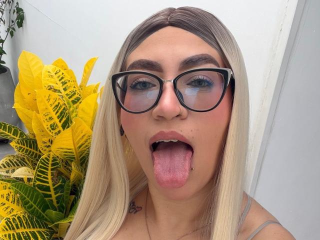 CamilleJuicyHot - Live porn &amp; sex cam - 29581013