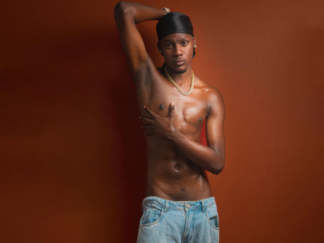 DrakeWit - Live sex cam - 29583320