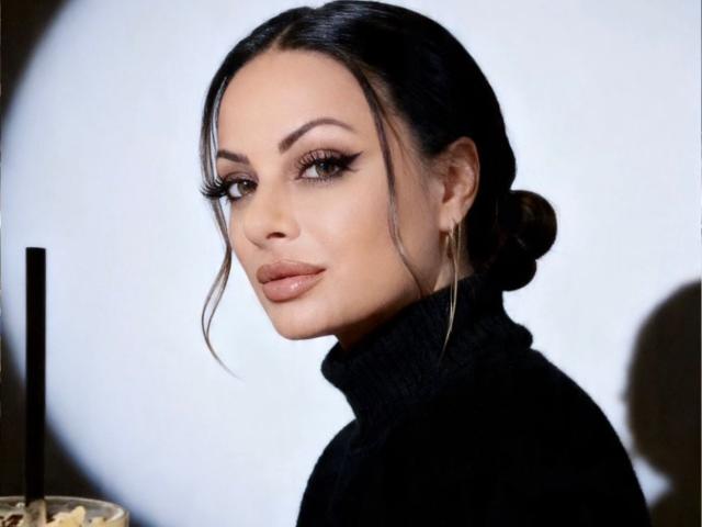 VixenSelena - Live porn &amp; sex cam - 29588033