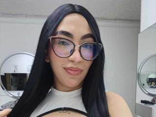 Ver la ficha detallada de CamilleJuicyHot
