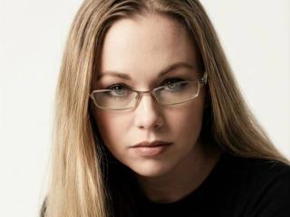 Se komplett profil för Meeranda