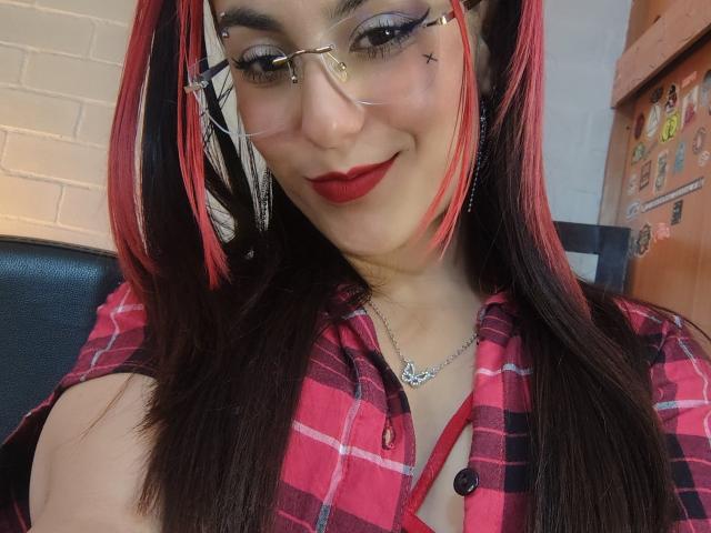 AmyStreetwise69 - Live porn &amp; sex cam - 29595581