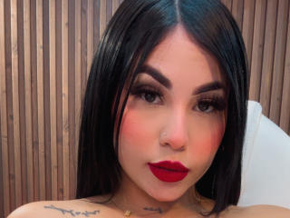 Xem hồ sơ đầy đủ của EllieeSmith