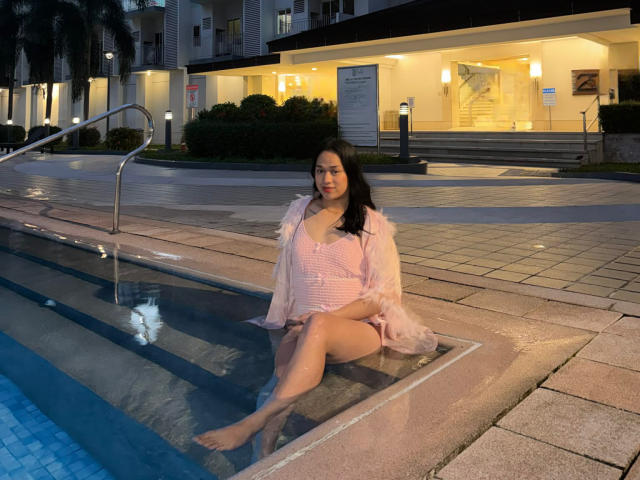 AmaraHugeCock - Live porn &amp; sex cam - 29601236